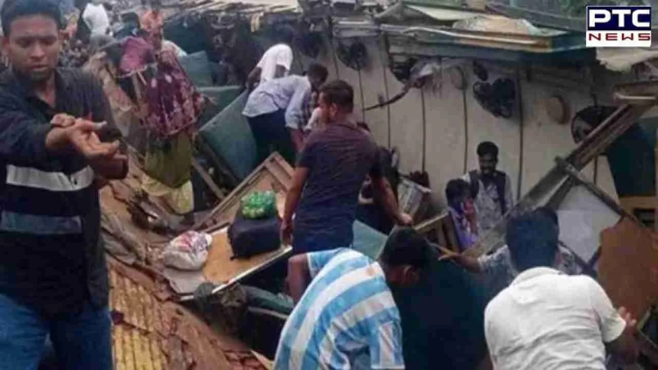 Train Accident: ਬੰਗਲਾਦੇਸ਼ 'ਚ ਦੋ ਟਰੇਨਾਂ ਦੇ ਵਿਚਾਲੇ ਹੋਈ ਭਿਆਨਕ ਟੱਕਰ, 15 ਲੋਕਾਂ ਦੀ ਮੌਤ