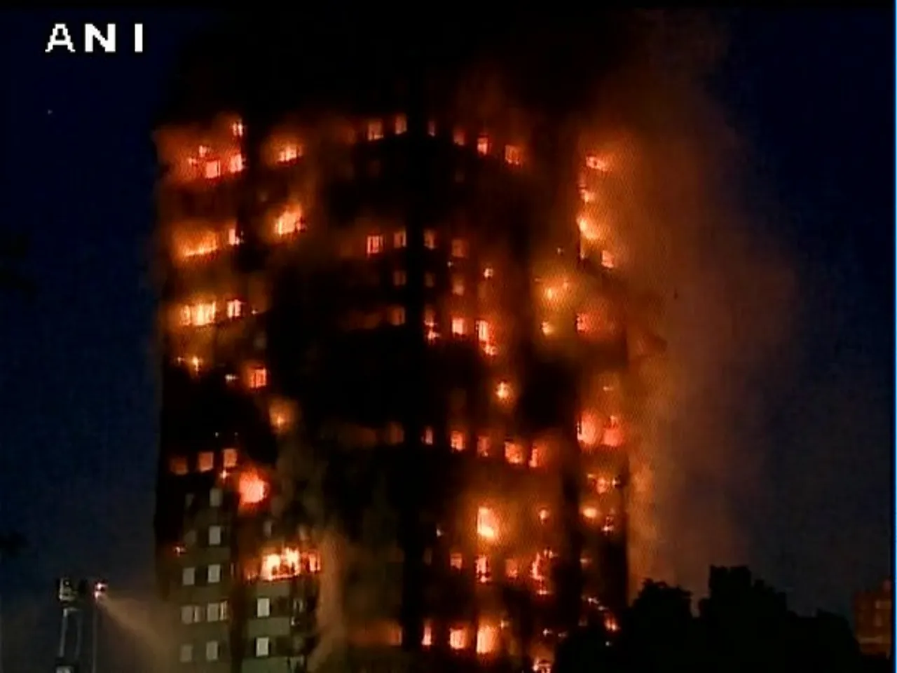 London fire: Residents continue to be evacuated, many being treated for injuries