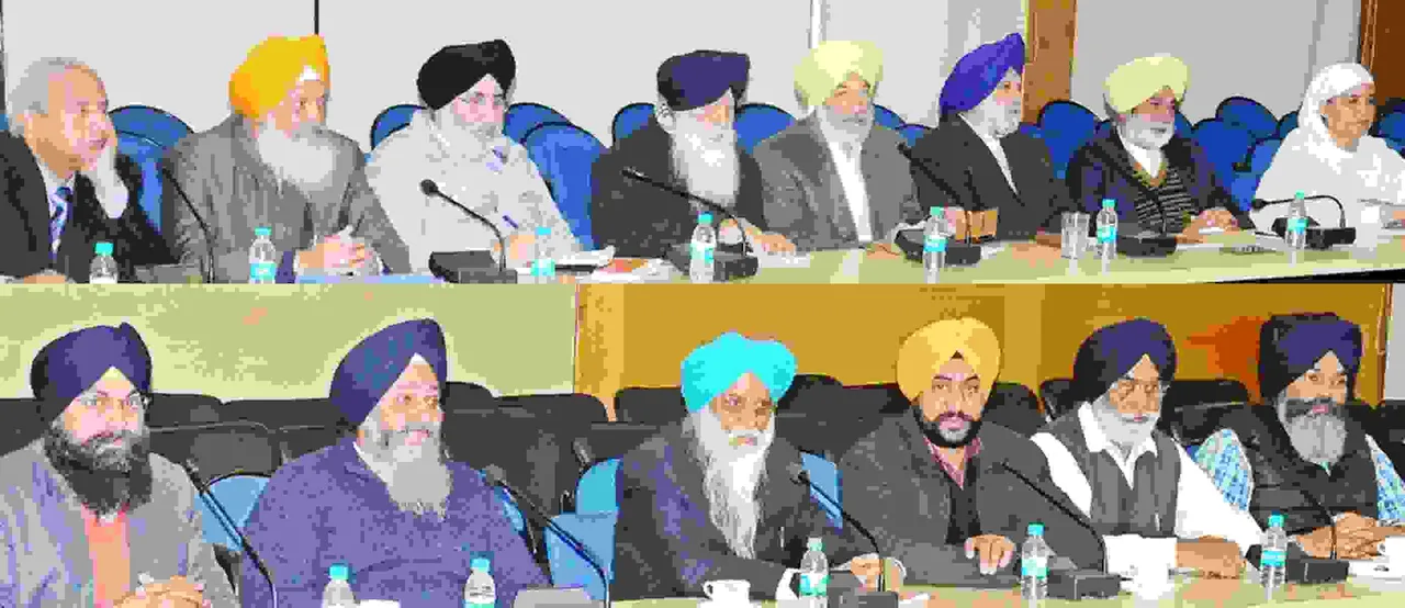 SAD Manifesto Committee confers with Kisan leaders