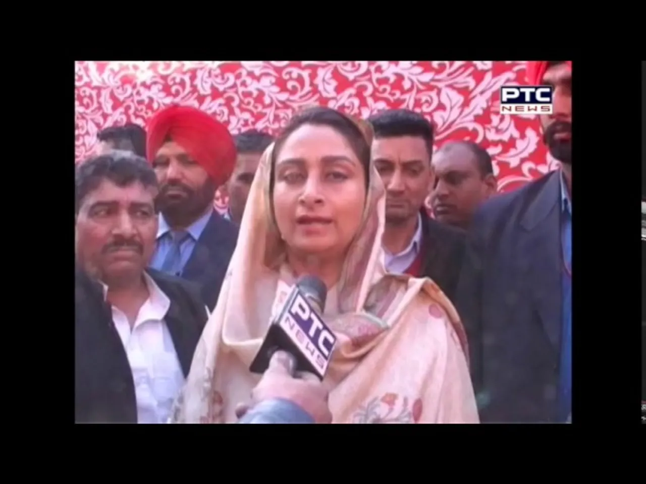 ASSEMBLY ELECTION 2017 | PUNJAB DECIDES | HARSIMRAT BADAL CAMPAIGNS FOR SAD CANDIDATES