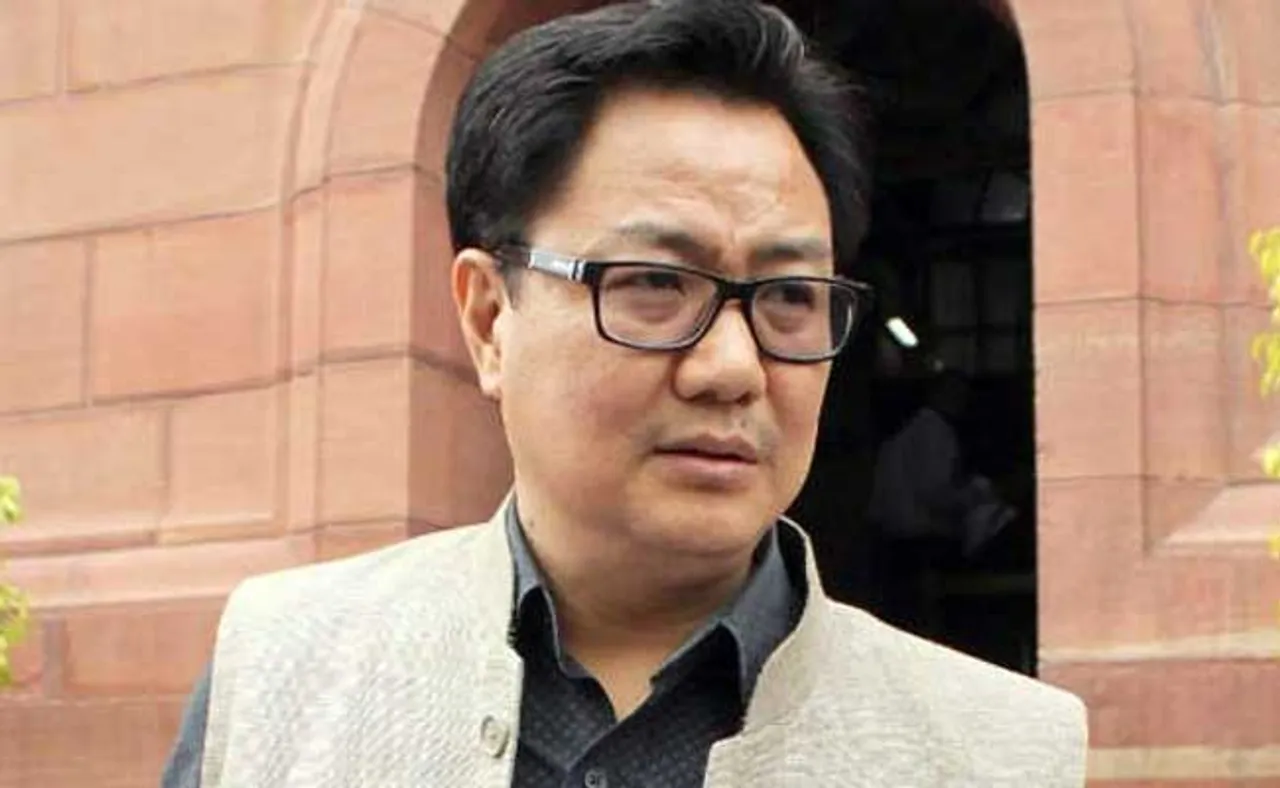 Drunk taxi driver rams wall of Kiren Rijiju's official residence, held