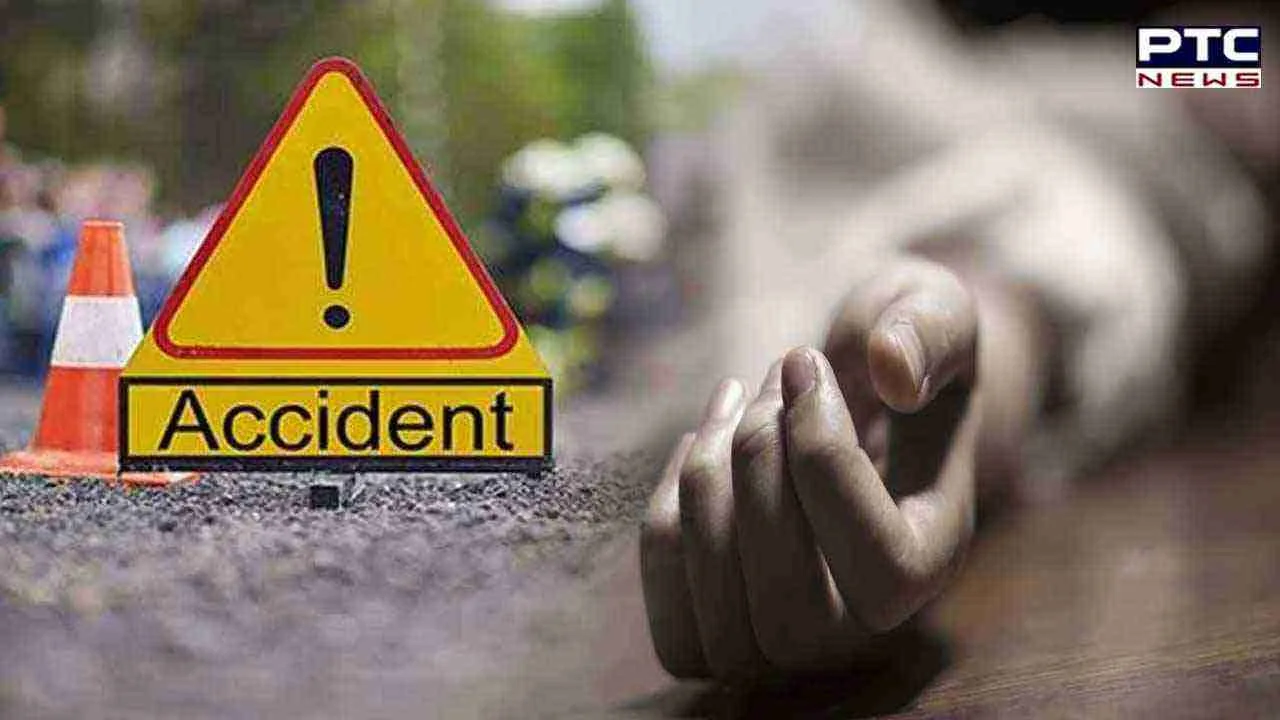 8 charred to death after car suffers tyre burst, rams dumper on highway in UP