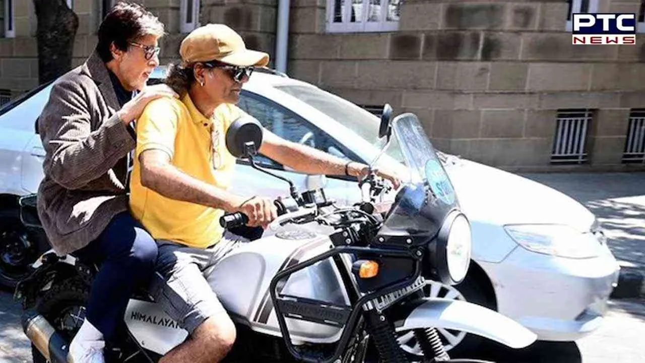 Traffic Woes? Amitabh Bachchan hitches a ride with a fan to beat the clock!