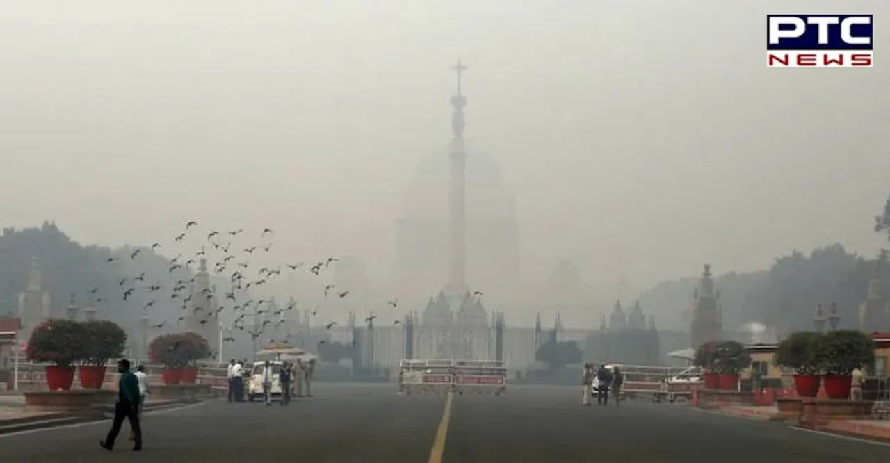 Delhi's air quality remains in 'very poor' category despite rainfall, AQI at 342