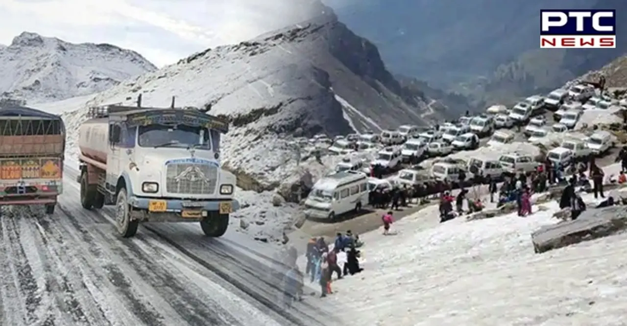 Himachal Pradesh: Permits for Rohtang Pass to be verified via mobile application