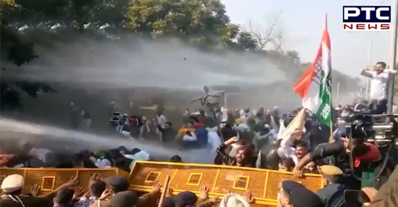 Water Cannons used to stop Congress workers outside Khattar's home