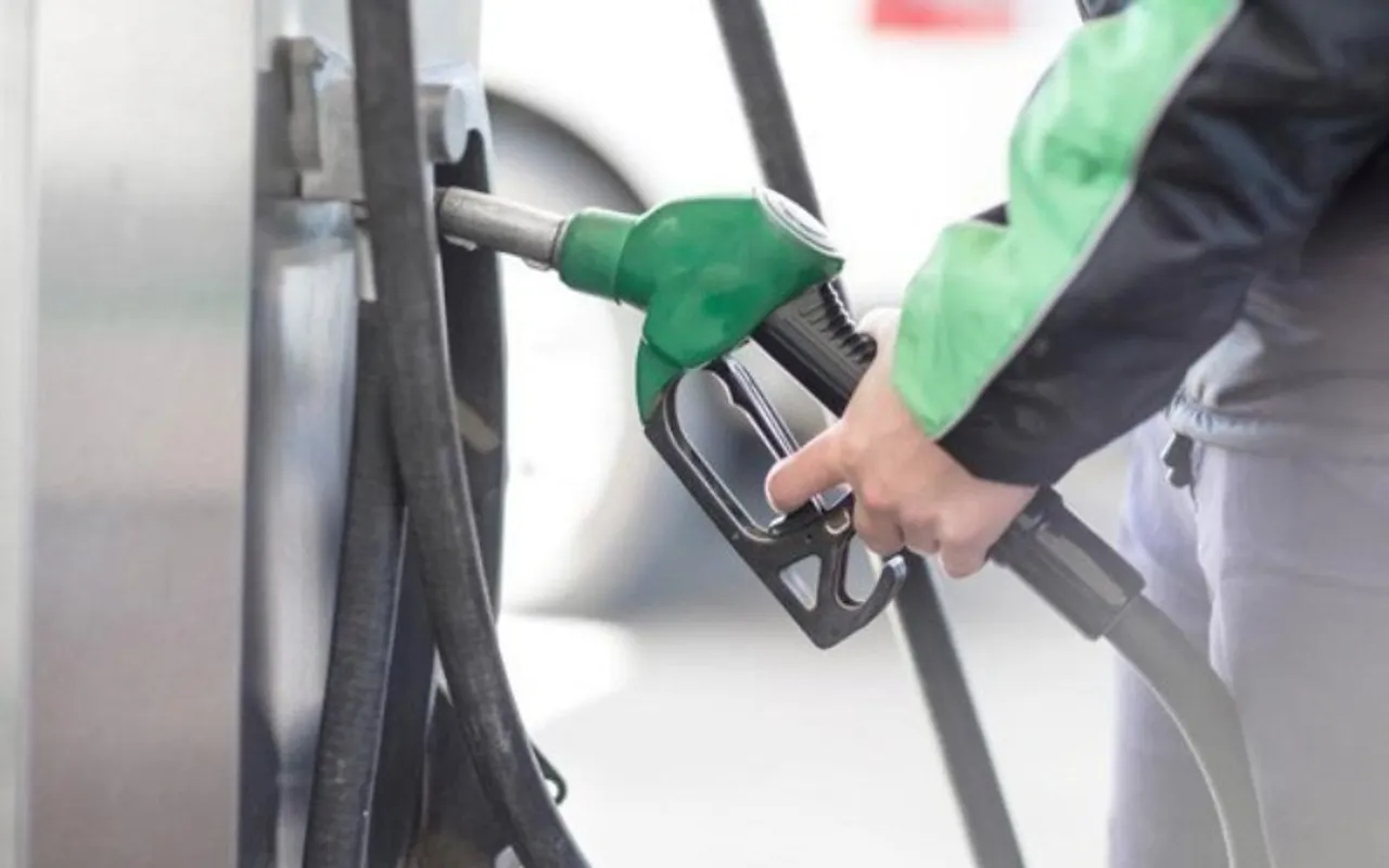 Fuel prices witness further reduction on Friday
