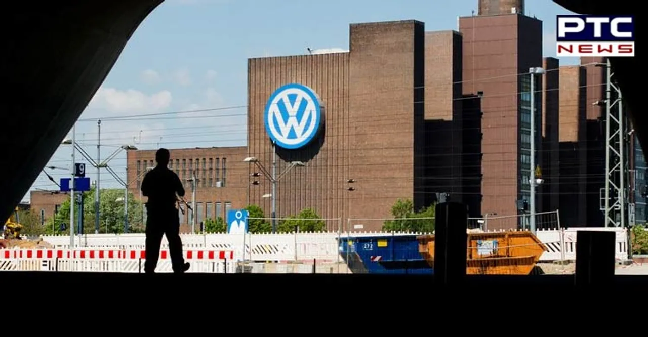 Volkswagen to cut 7,000 jobs at VW brand