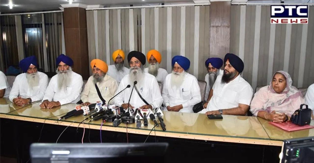 SGPC president hails Canadian govt order to rescind 'no beard' mandate