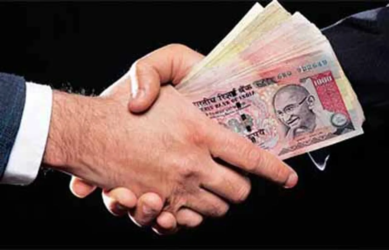 Vigilance nabs ASI for taking bribe