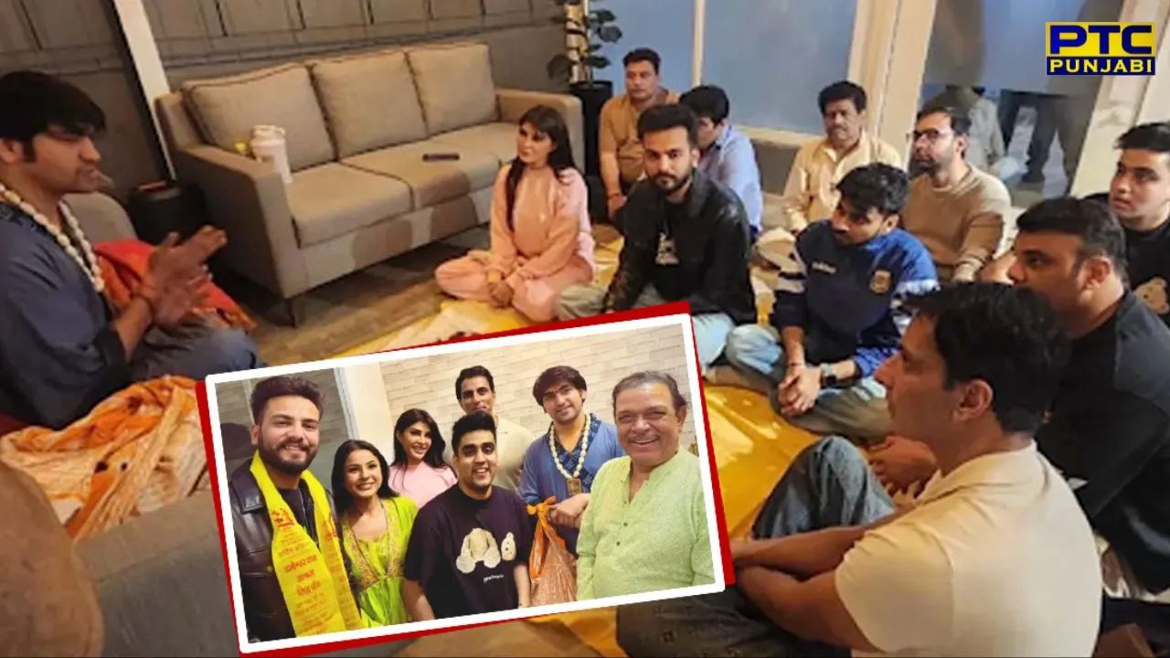 Bollywood Celebs meets with BaBa bageshwar 1