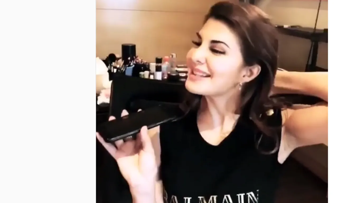 Jacqueline Fernandez Singing 'Chittiyaan Kalaiyaan' For Her Fan Is The Cutest Thing To Watch On The Internet Today
