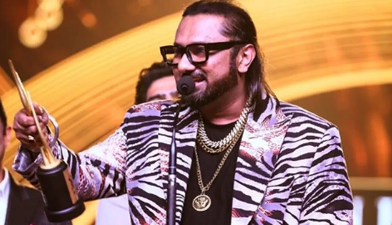 Pics Insides: Honey Singh Wins His First IIFA Award For Song ‘Dil Chori’