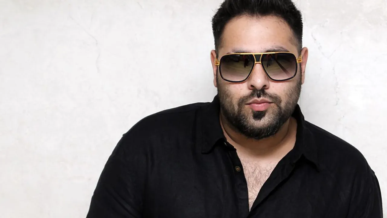 BADSHAH IS PROMOTING HIS BRAND ON HIS SOCIAL NETWORKING SITE