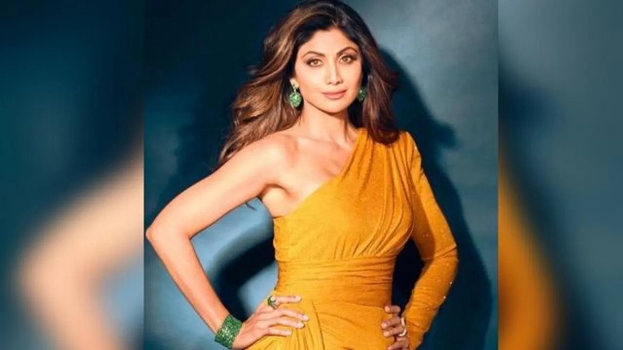 '2022 has been roller-coaster ride, many ups and downs but leave all behind', says Shilpa Shetty