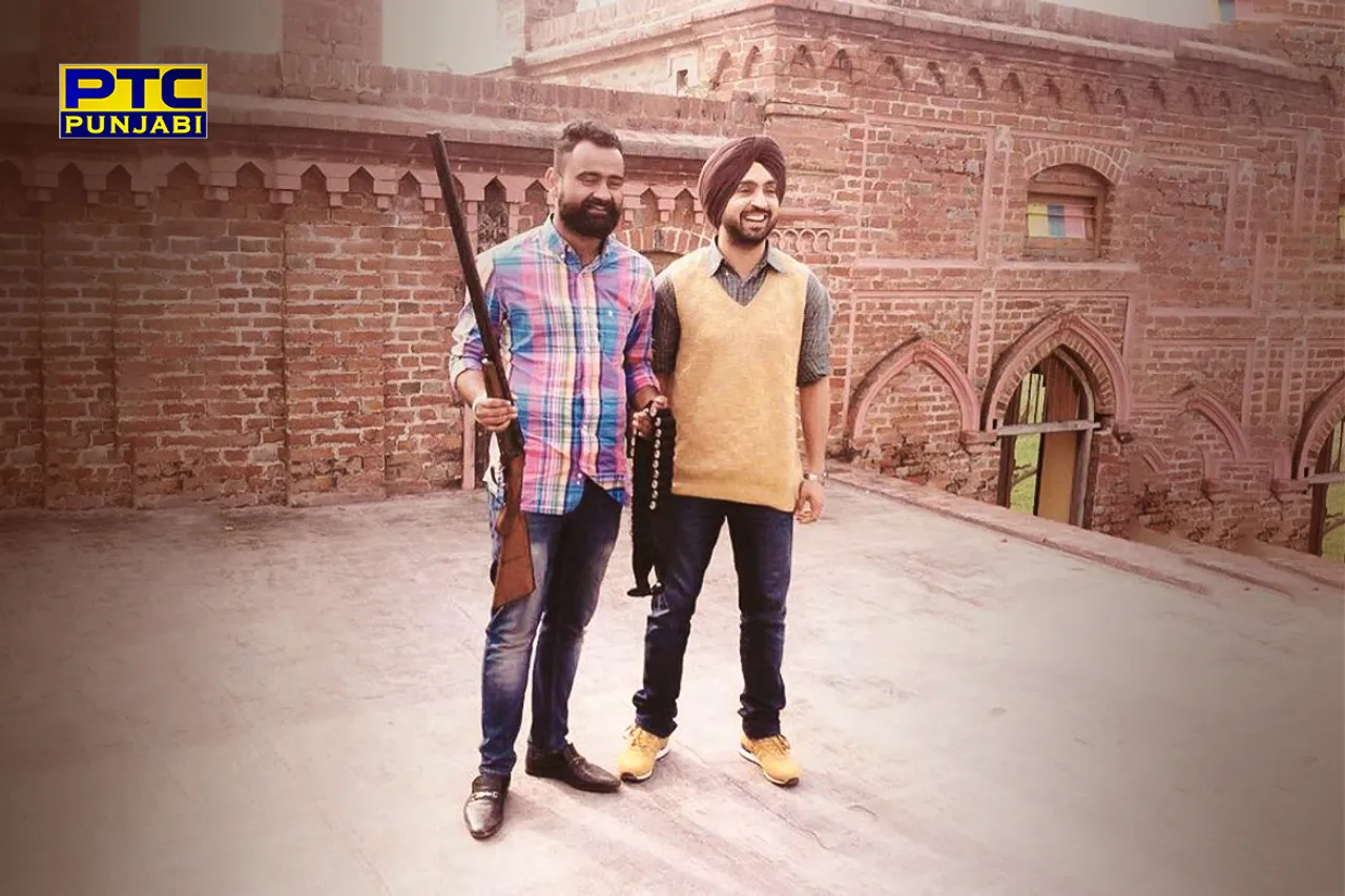 AMRIT MAAN GETS NOSTALGIC ABOUT OLD MEMORIES, POSTS HIS PICTURE WITH DILJIT DOSANJH FROM 'JATT FIRE KARDA'