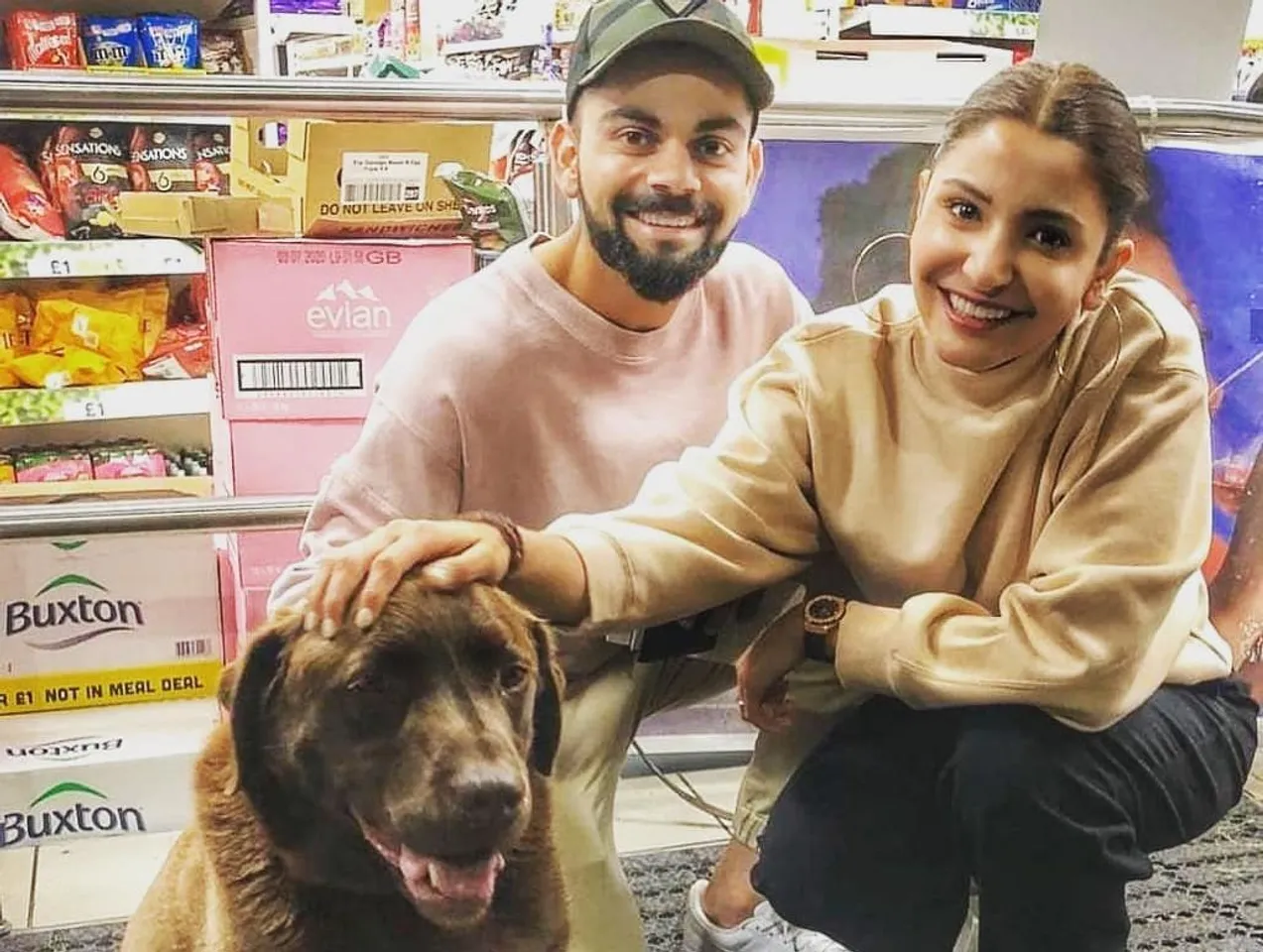 Anushka Sharma, Virat Kohli Made A New Friend In England To Hang Out With