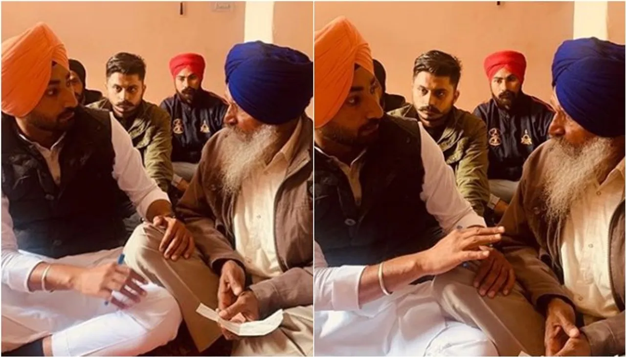 Ranjit Bawa Hands Over Rs 2.5 Lakh Cheque To The Family Of Martyr Kulwinder Singh