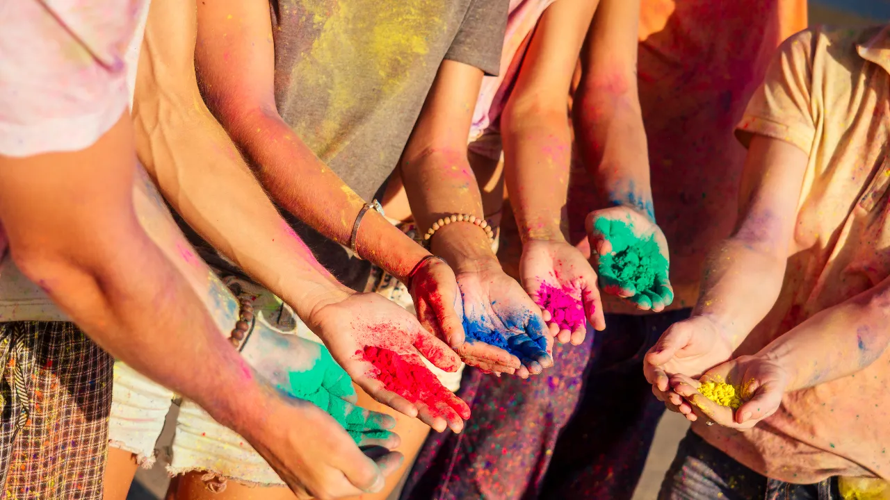 Holi