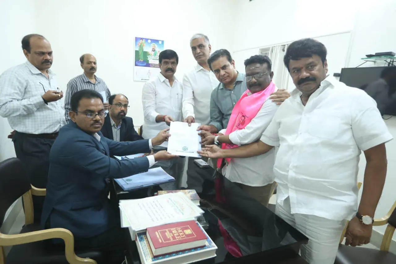 దాసోజు శ్రవణ్: