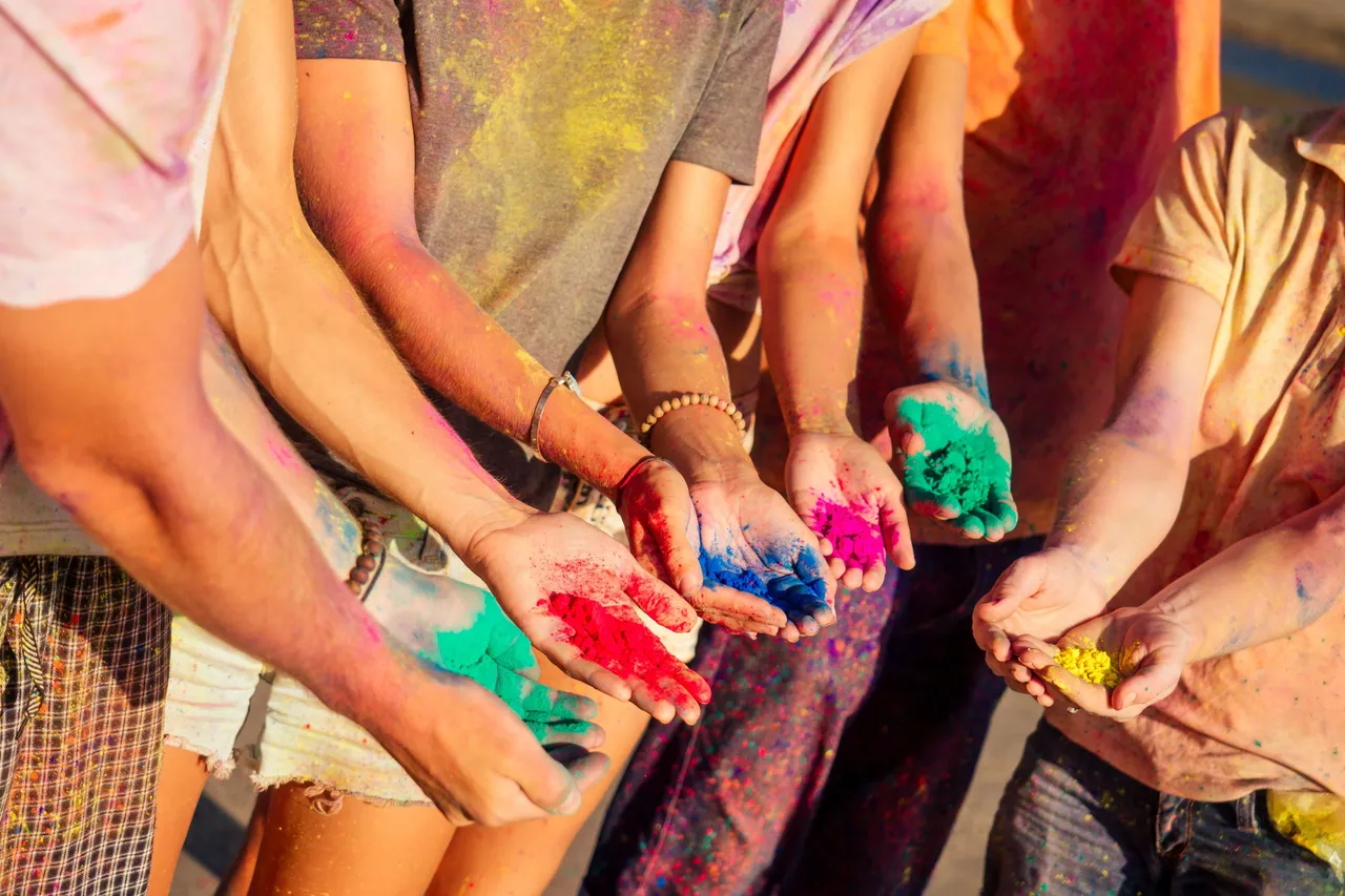 Holi