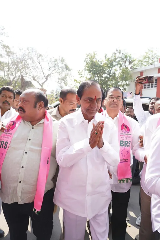KCR: అసెంబ్లీలో కేసీఆర్.. ఫొటోలు వైరల్!
