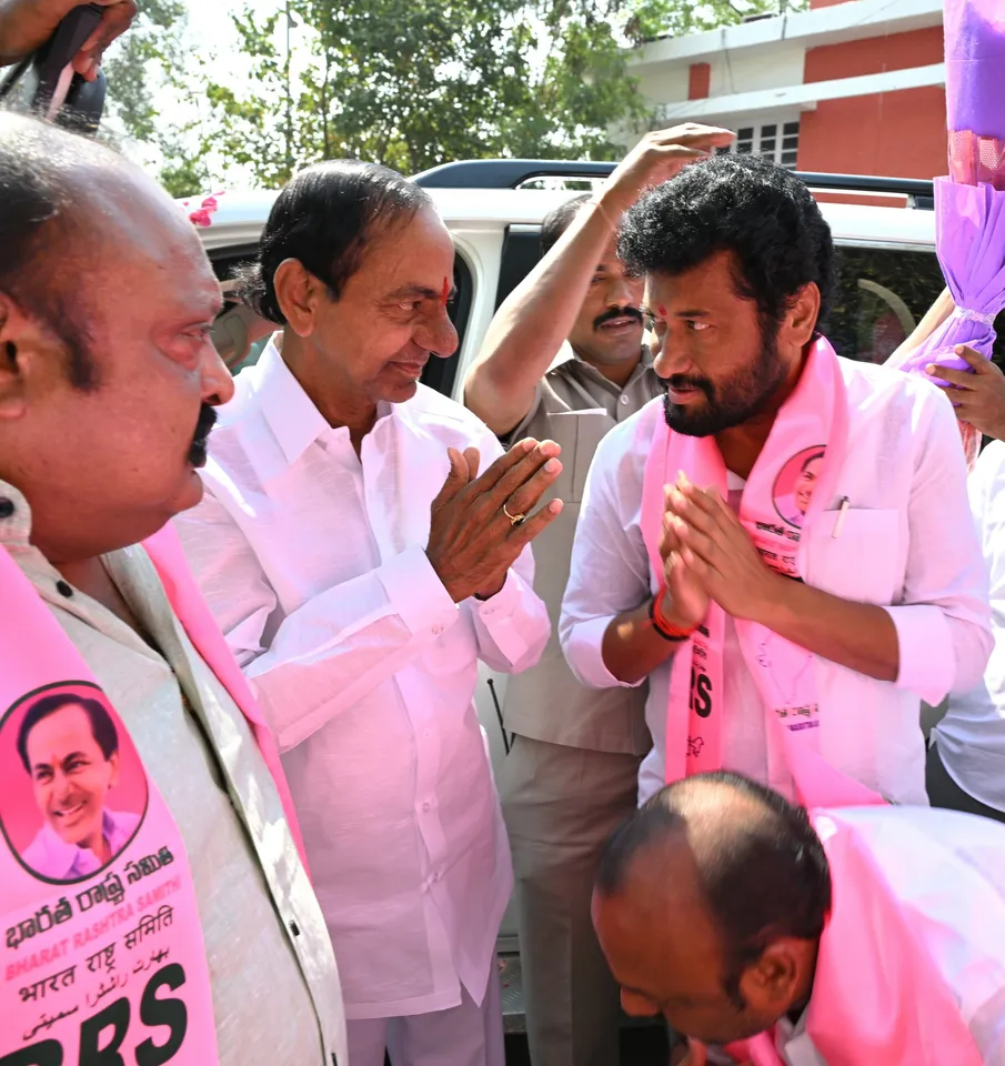 KCR: అసెంబ్లీలో కేసీఆర్.. ఫొటోలు వైరల్!