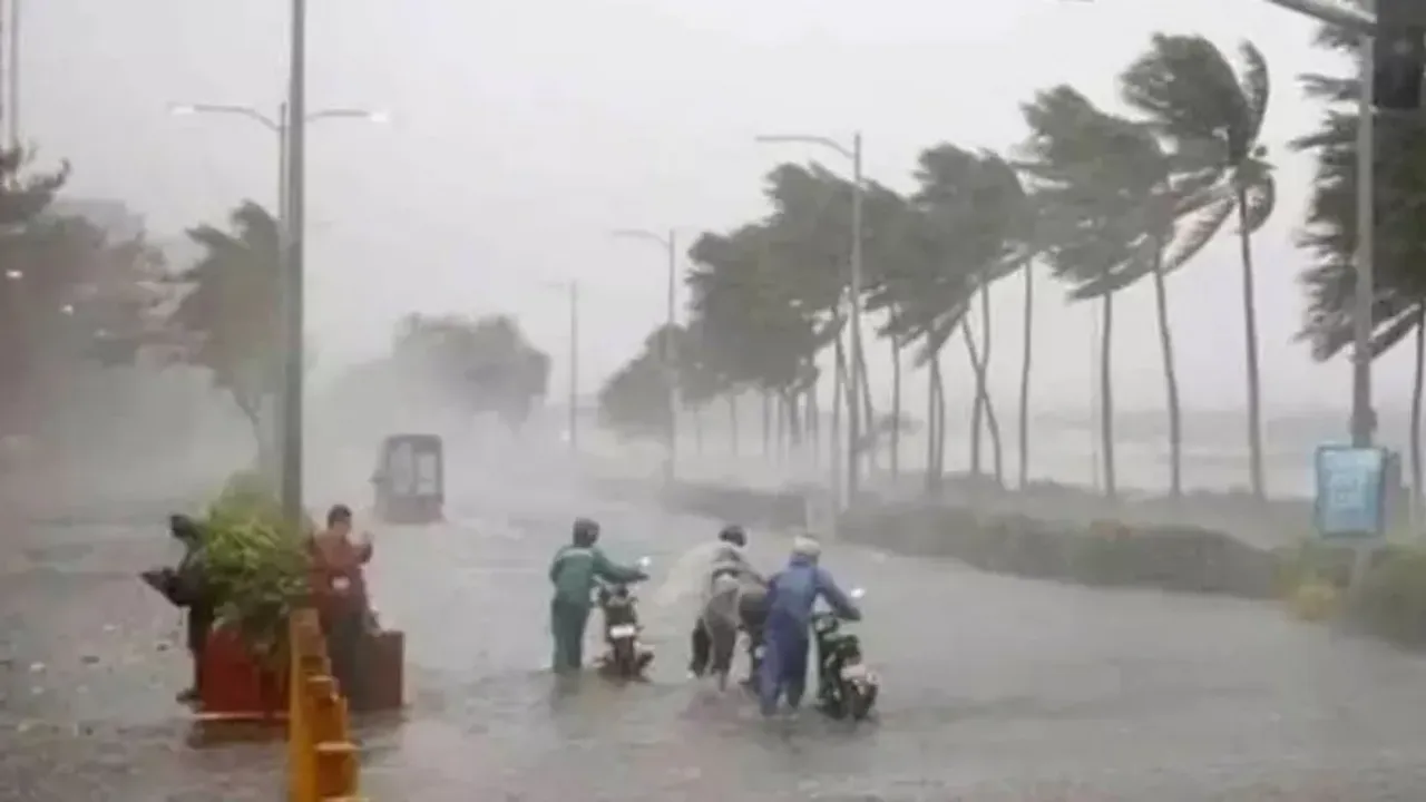 Heavy Rain Alert: అలర్ట్: ఏపీలో ఈరోజు, రేపు ఉరుములు..మెరుపులతో భారీ వర్షాలు!