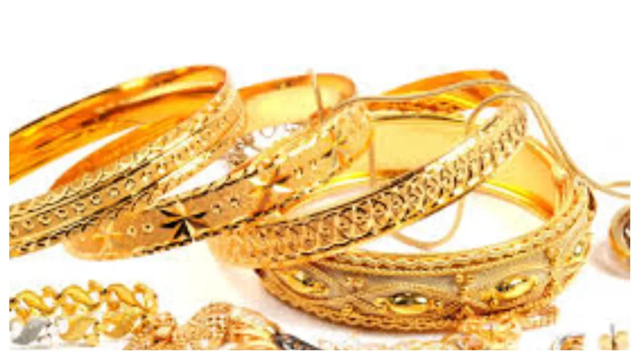 Gold Price Today: పసిడి ప్రియులకు బ్యాడ్ న్యూస్... పెరిగిన బంగారం ధరలు