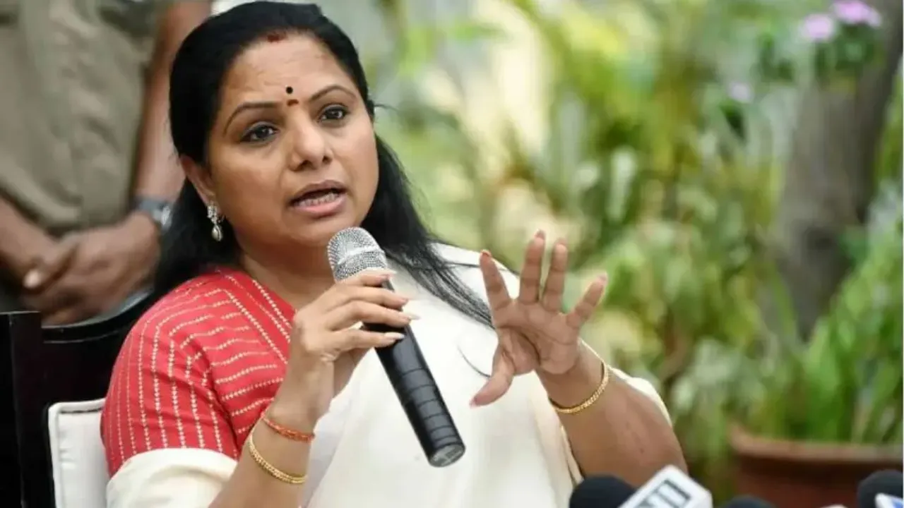 MLC Kavitha: నేను ముందే చెప్పా.. ఇండియా కూటమిపై కవిత ఇంట్రస్టింగ్‌ కామెంట్స్‌.. బిహార్‌ పరిణామాలపై స్పందించిన ఎమ్మెల్సీ