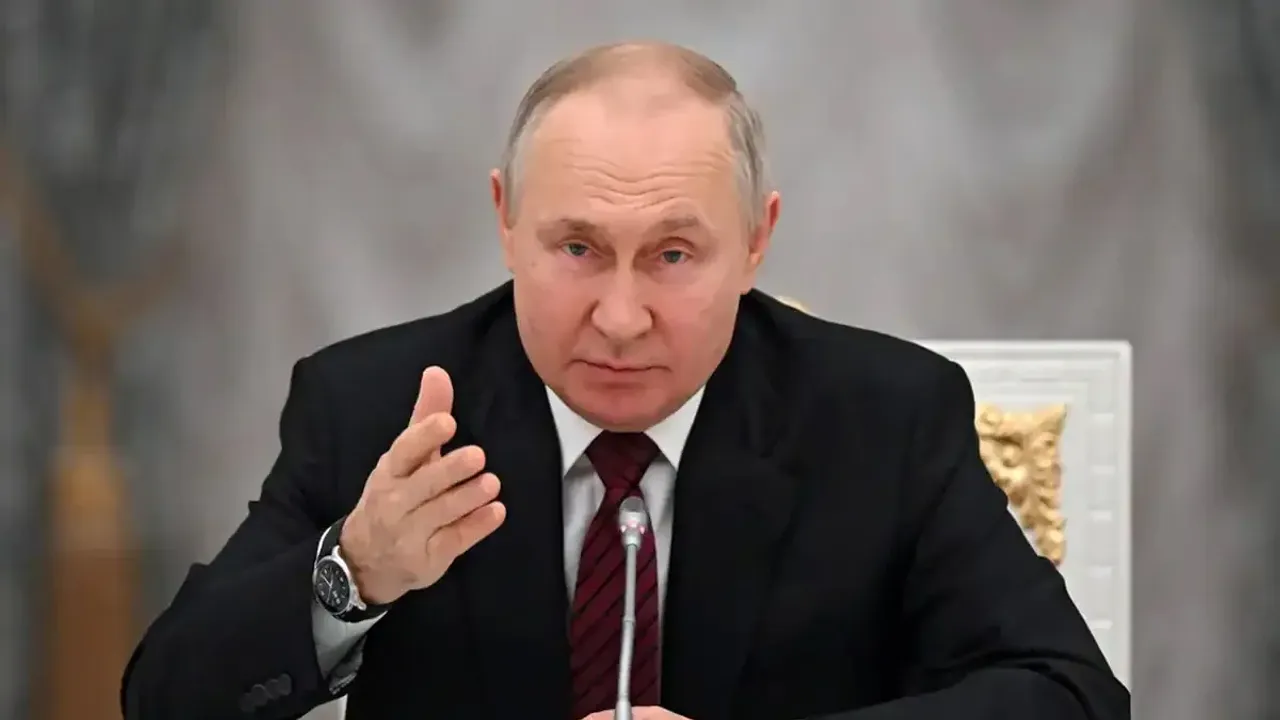 Putin: ఉక్రెయిన్ బలగాలే రష్యా సైనిక రవాణా విమానాన్ని కూల్చేశాయి