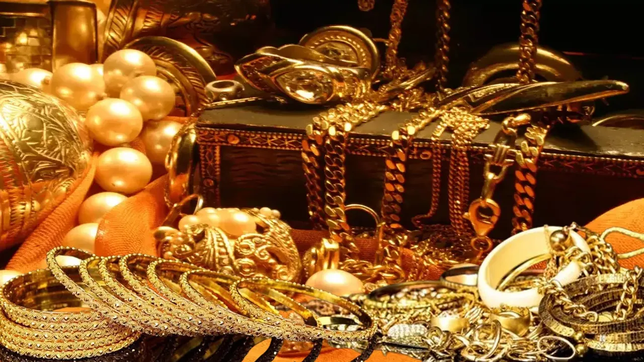 Gold Rates : స్థిరంగా బంగారం ధరలు.. వెండి ధరల్లో మార్పులేదు!