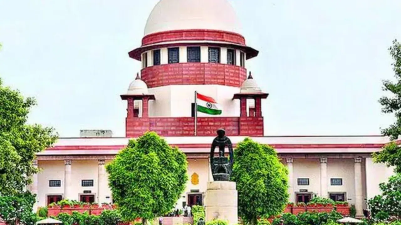 Supreme Court: ప్రైవేటు ఆస్తి..సమాజానికి చెందినది కాదని అనలేం..సుప్రీంకోర్టు వ్యాఖ్య