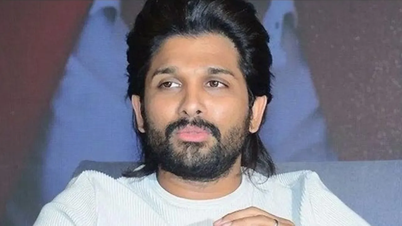 Allu Arjun : బన్నీ ఫ్యాన్స్ కు మరో బ్యాడ్ న్యూస్.. ఆ డైరెక్టర్ తో అల్లు అర్జున్ సినిమా క్యాన్సిల్?