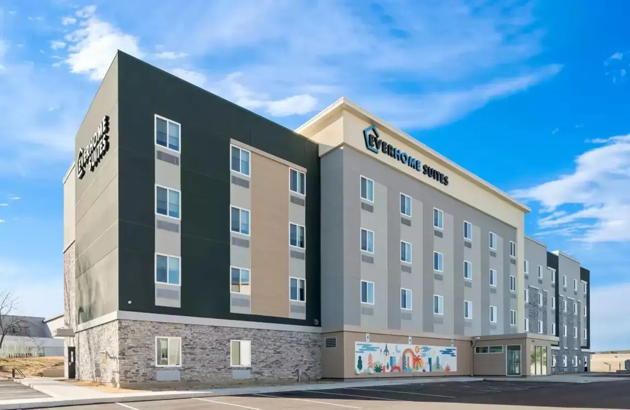 Everhome Suites Continues Significant Expansion with Three New Hotel Openings in Huntsville, Chandler, and Temecula
