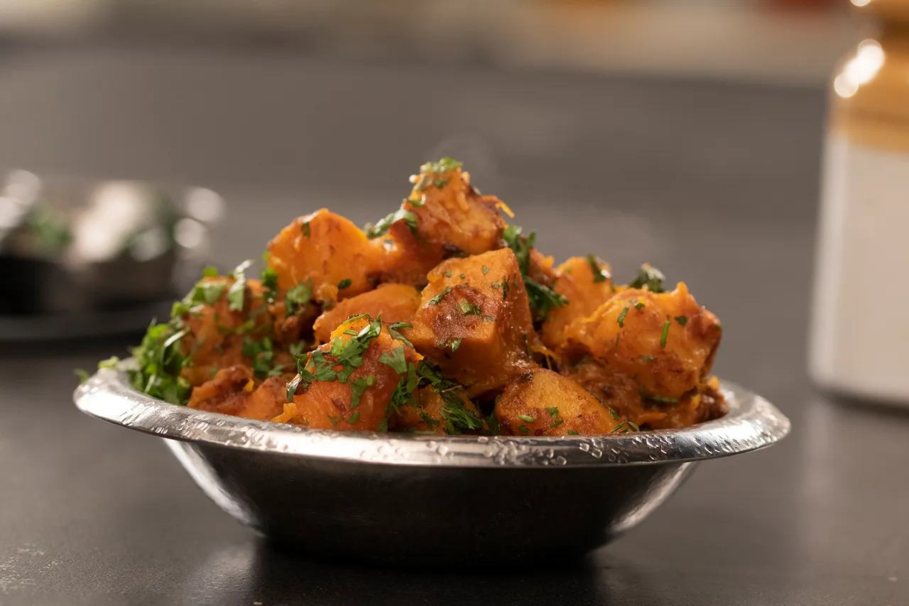 Rajasthani Kaddu Ki Sabzi - YT