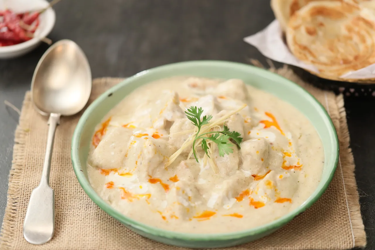 Malai Soya Chaap Curry