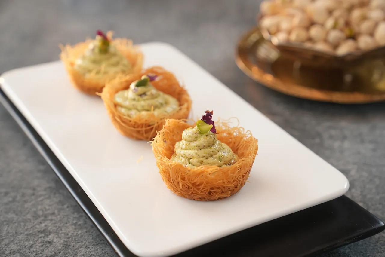 Kunafa Cups with Pistachio Cream - YT