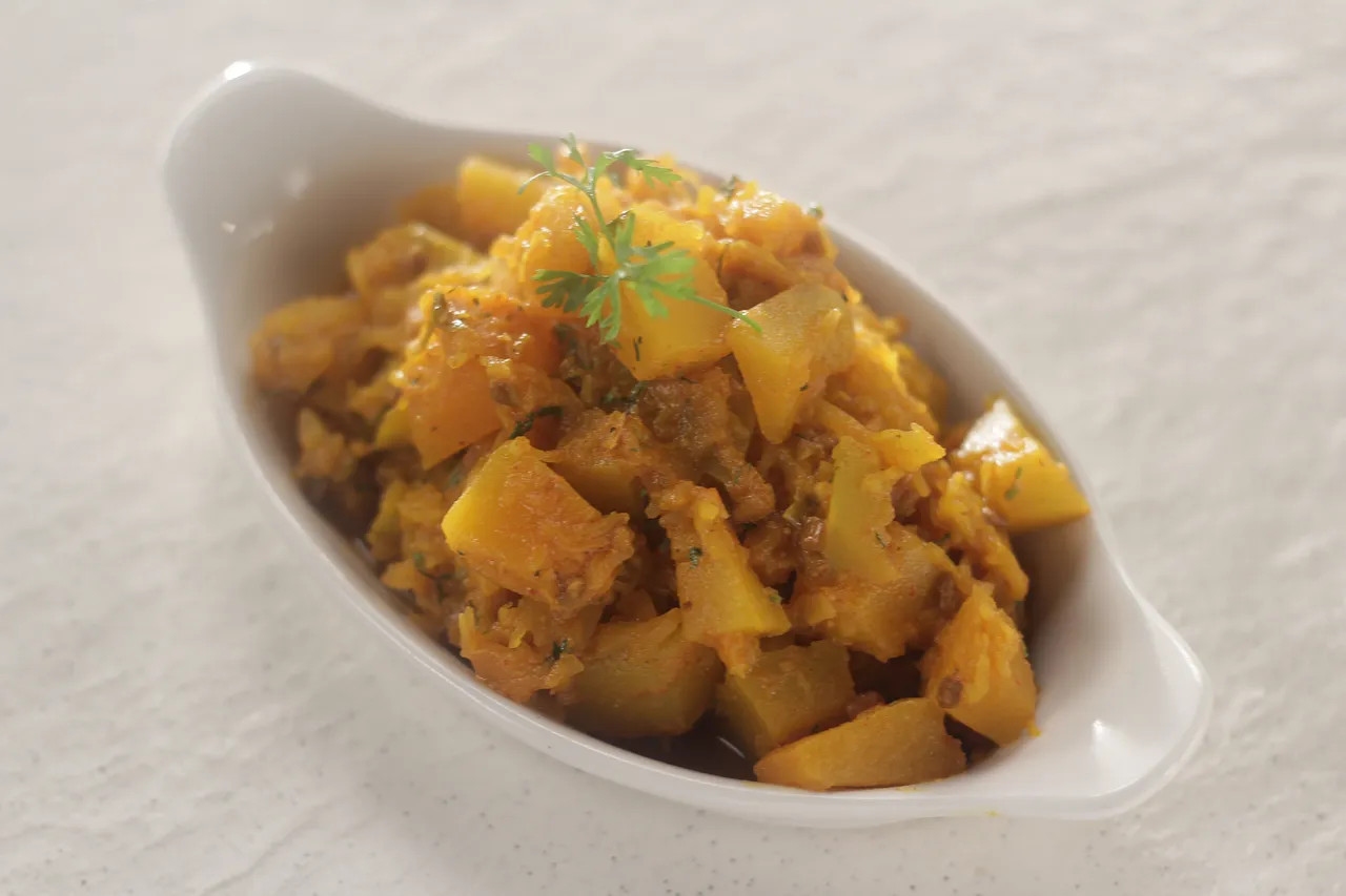 Khatta Meetha Kaddu - YT.JPG