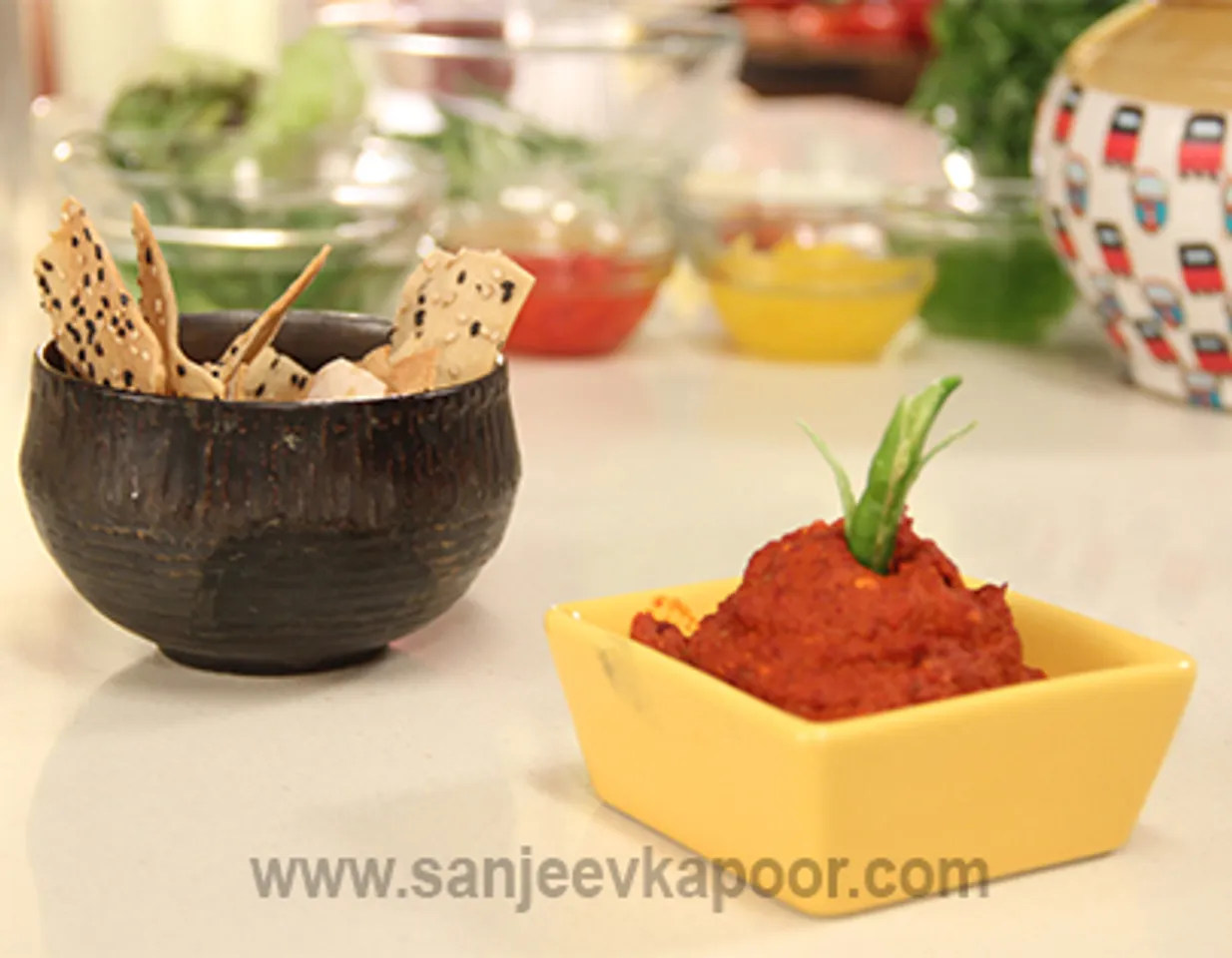 Rajasthani Lehsun Chutney with Apple