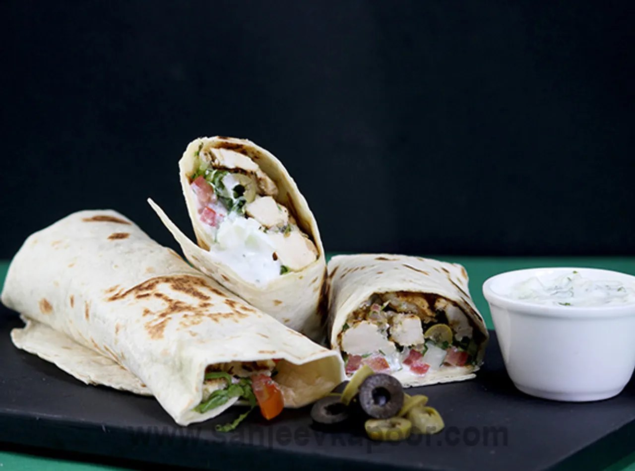 Greek Chicken Roll