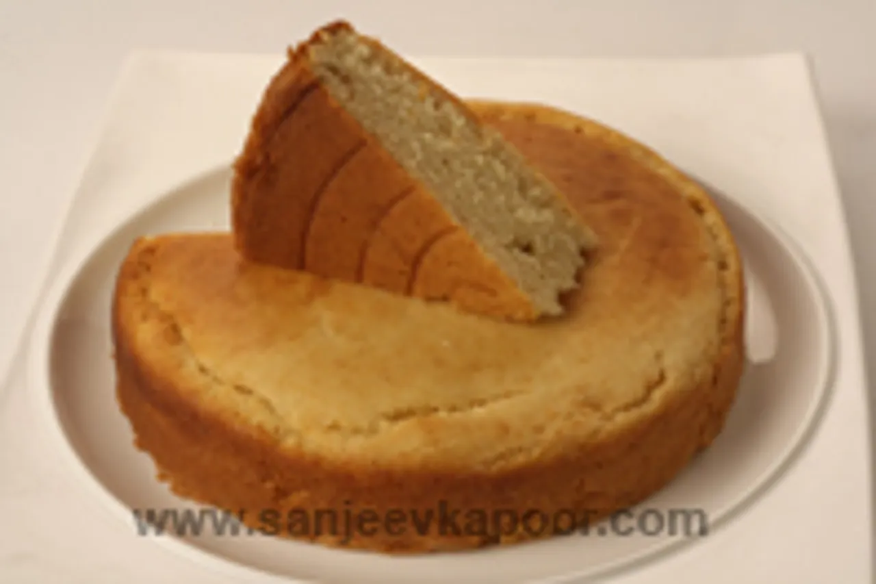 Eggless Glycerine Cake