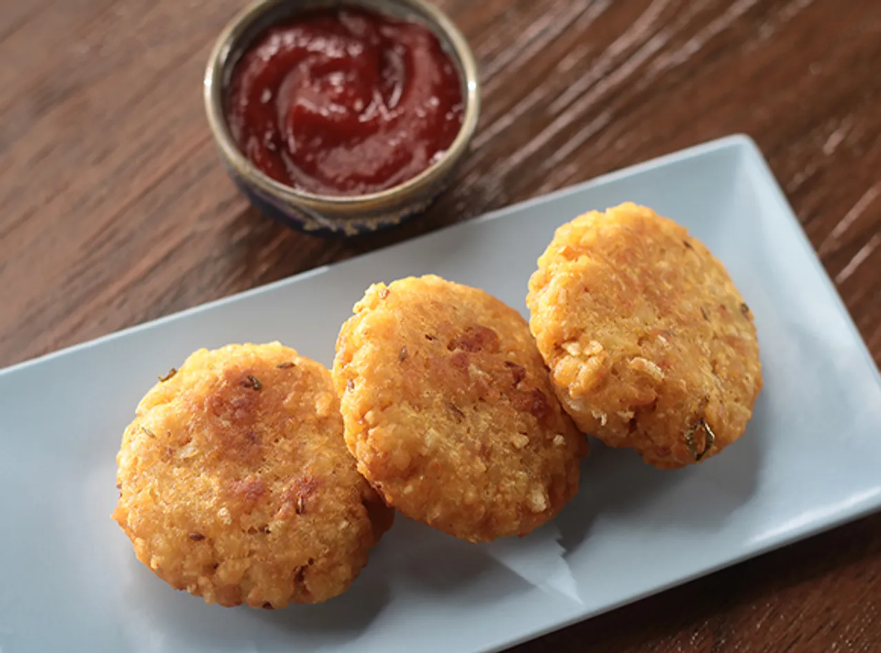 Poha Aloo Tikki 