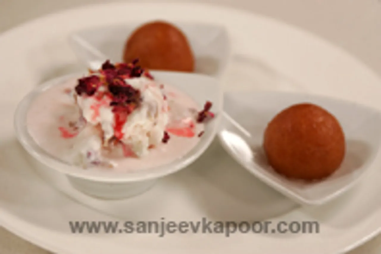 Rose Ice Cream With Gulab Jamun