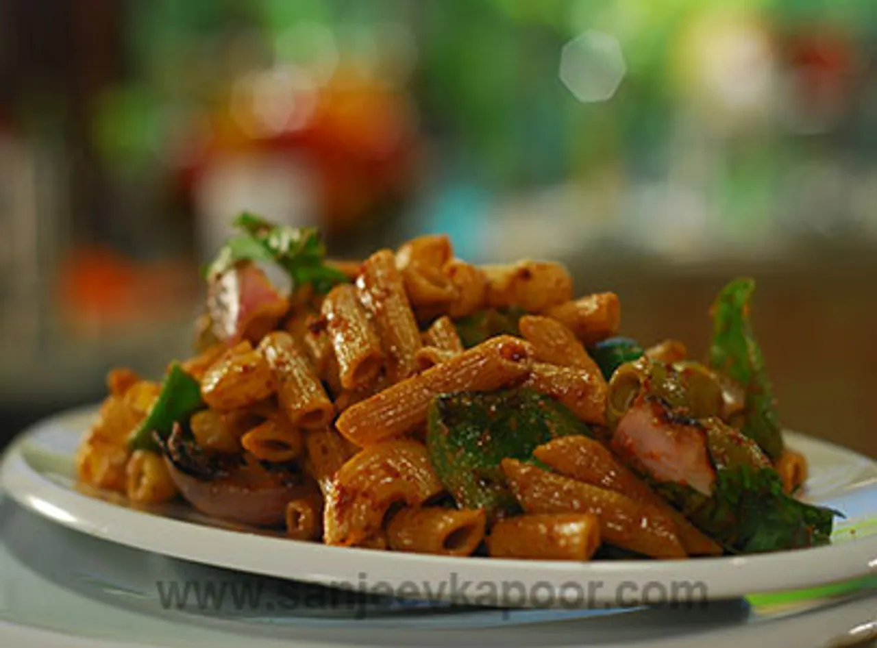 Pasta Salad with Sundried Tomatoes