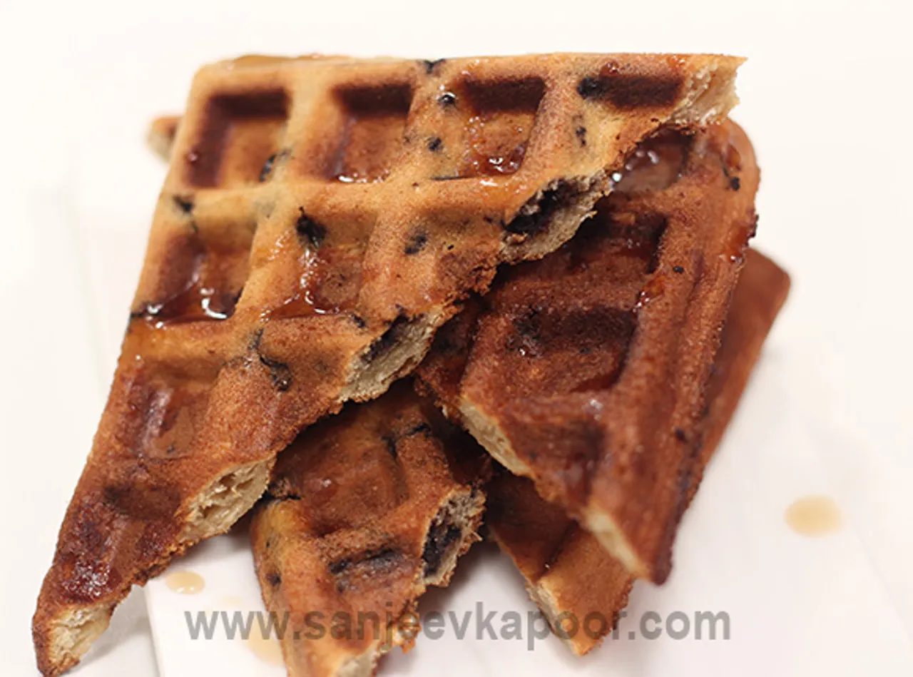 Oats Chocolate Chip Waffle