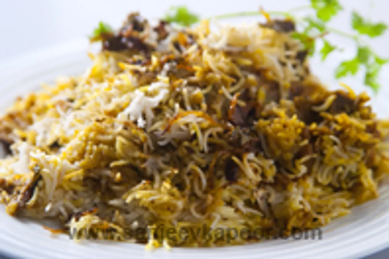 Kachche Gosht ki Biryani