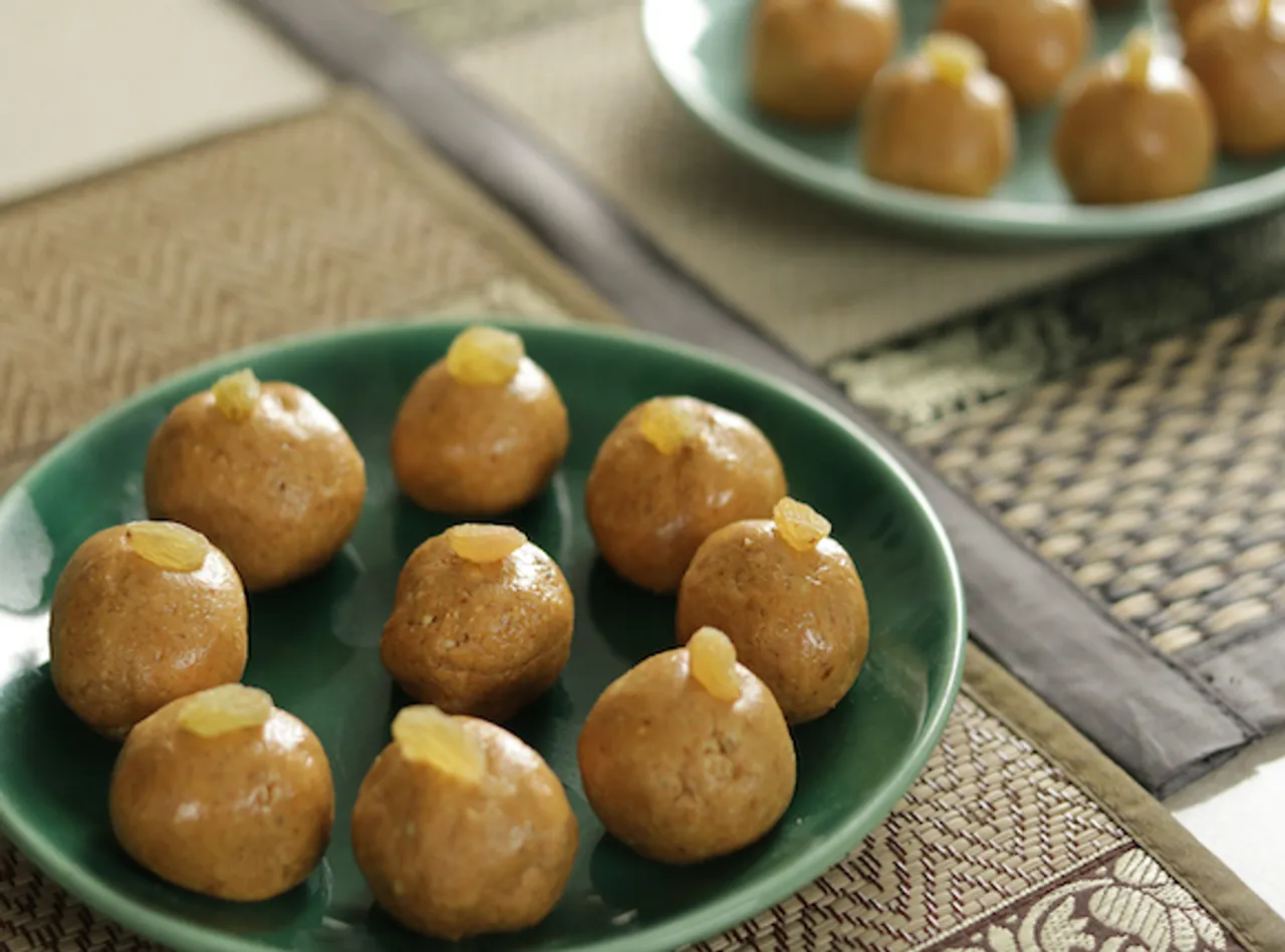 Besan ke Laddoo 