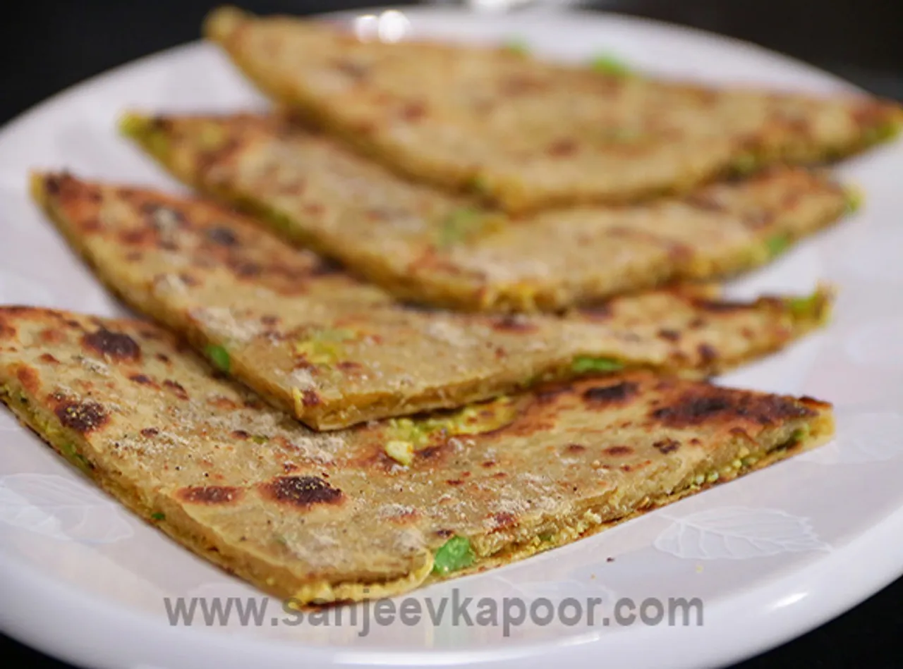 Matar Ka Parantha