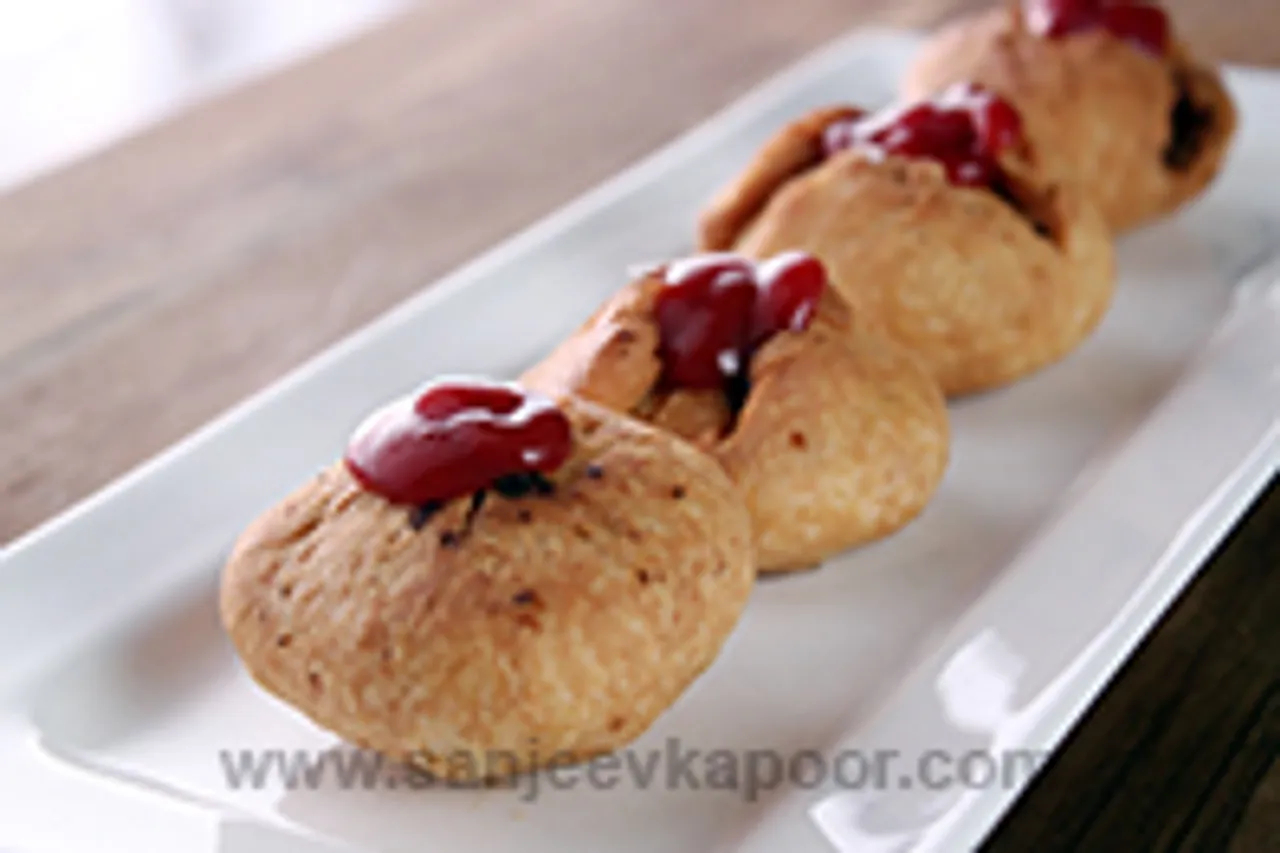 Dry Fruit Kachori